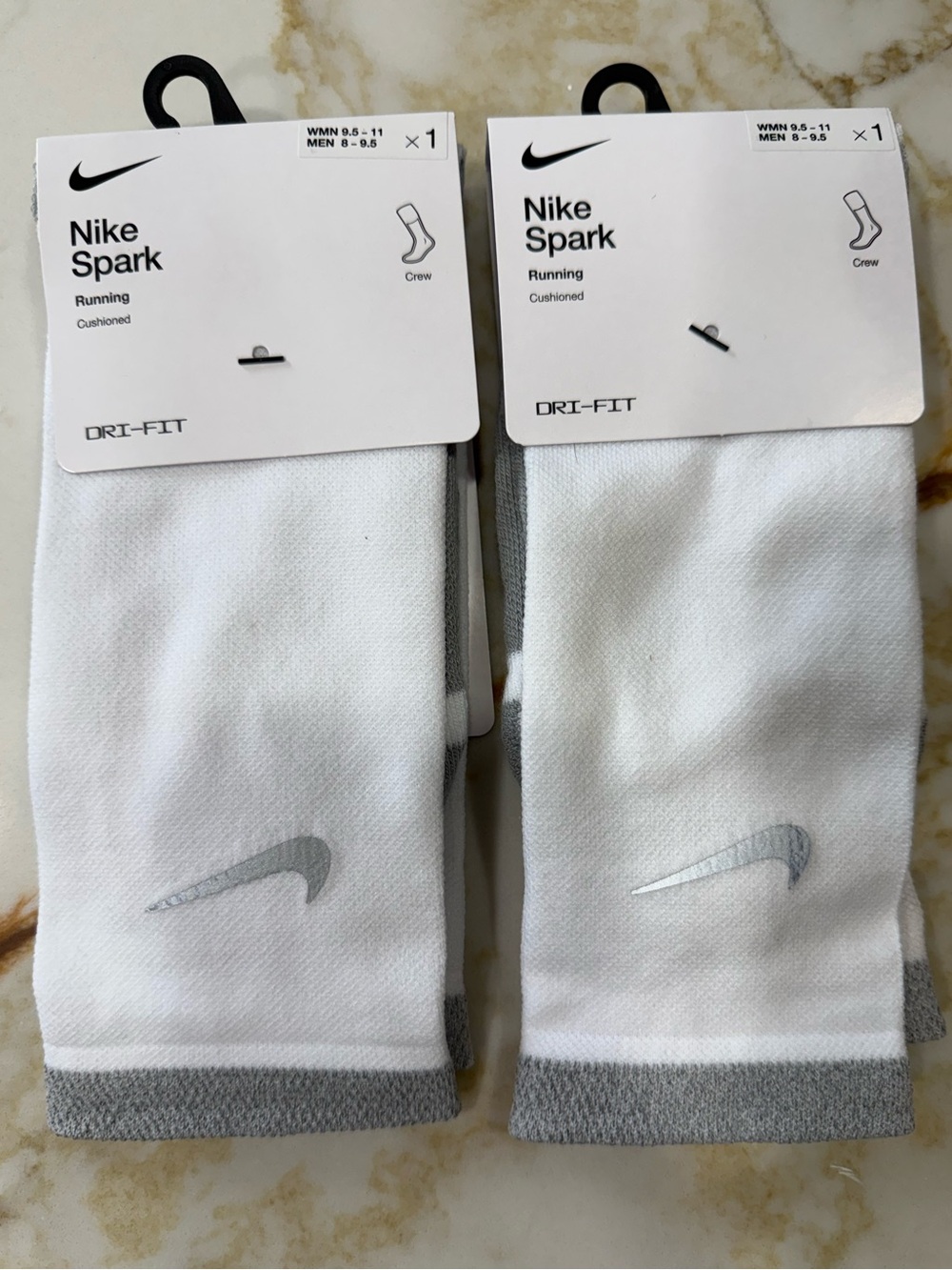 NWT Nike Spark Cushioned Running Crew Socks Lot of 2 Pairs White (Men 8-9.5)